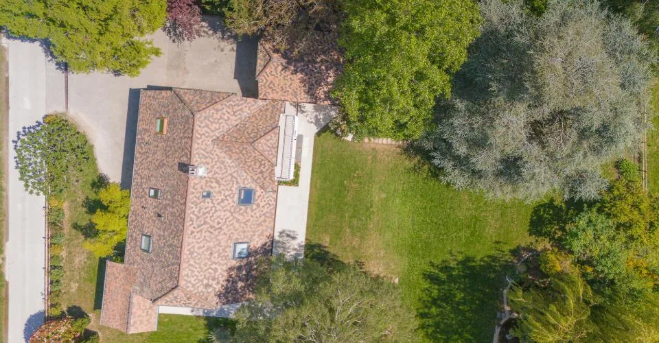 Villa indipendente ristrutturata con vista panoramica, a 5 minuti da Nyon – foto 16 di 16