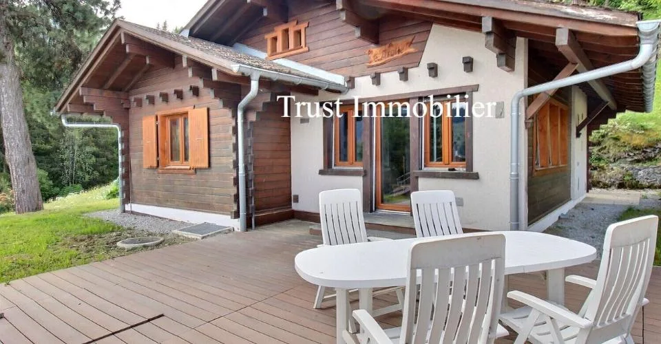Chalet di 5,5 stanze un vero rifugio alpino nel cuore di La Tzoumaz – foto 23 di 26