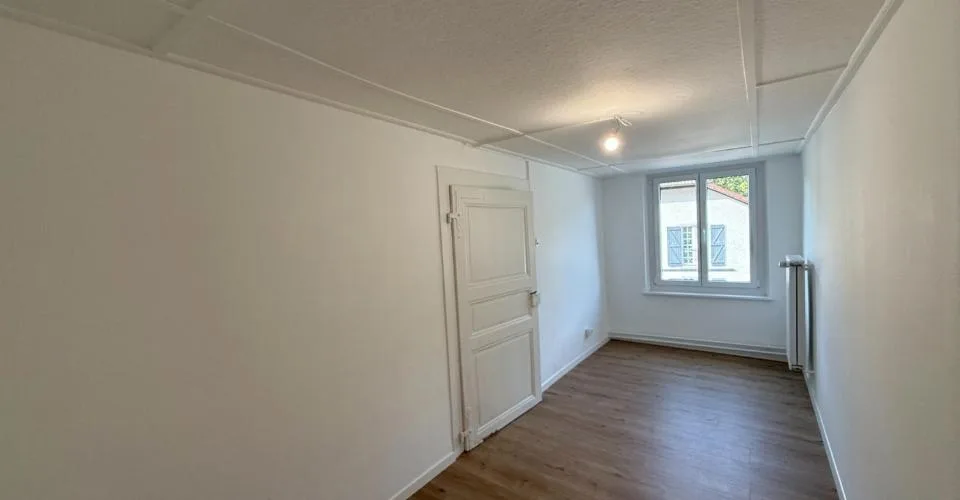 Appartamento 3.5 locali di 80 m² in affitto a Beurnevésin – foto 6 di 13