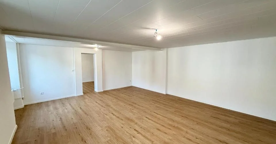 Appartamento 3.5 locali di 80 m² in affitto a Beurnevésin – foto 2 di 13