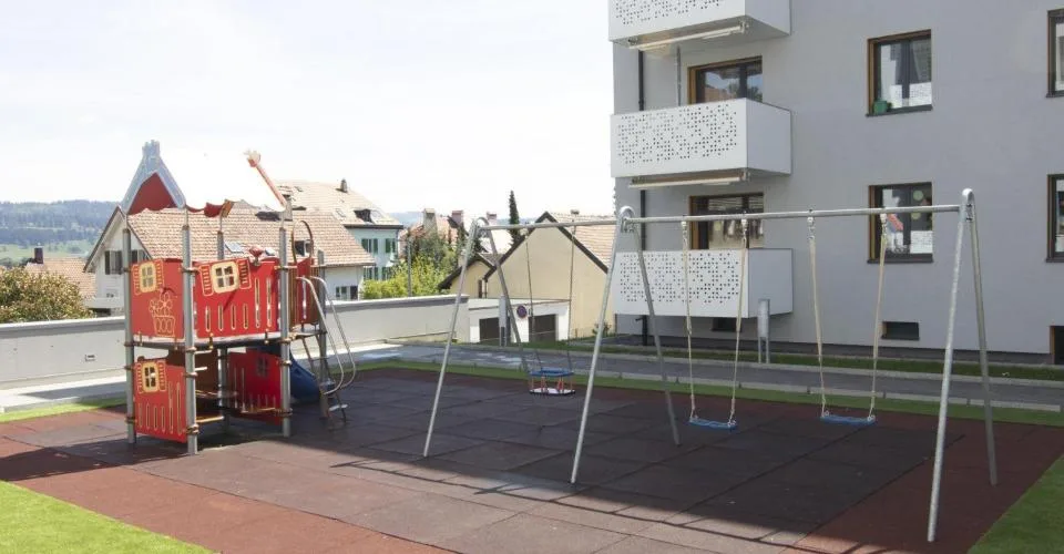 3 Zimmer Wohnung in La Chaux-de-Fonds – foto 2 di 2
