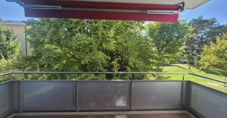 Über 6,5 Zimmer umfassende Durchgangswohnung, 1. Stock, ca. 152 m2 – Foto 6 von 7