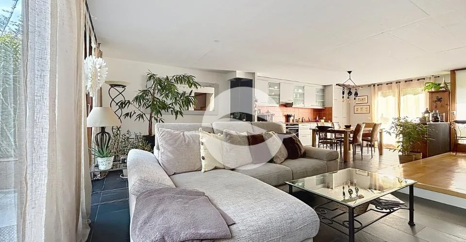 6 Zimmer Reihenfamilienhaus in La Croix-de-Rozon – Foto 2 von 13