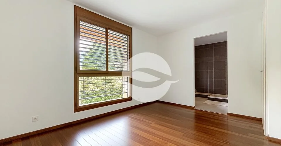 6 Zimmer Reihenfamilienhaus in La Croix-de-Rozon – Foto 5 von 13