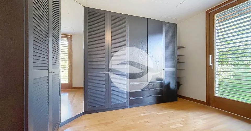 6 Zimmer Reihenfamilienhaus in La Croix-de-Rozon – Foto 4 von 13