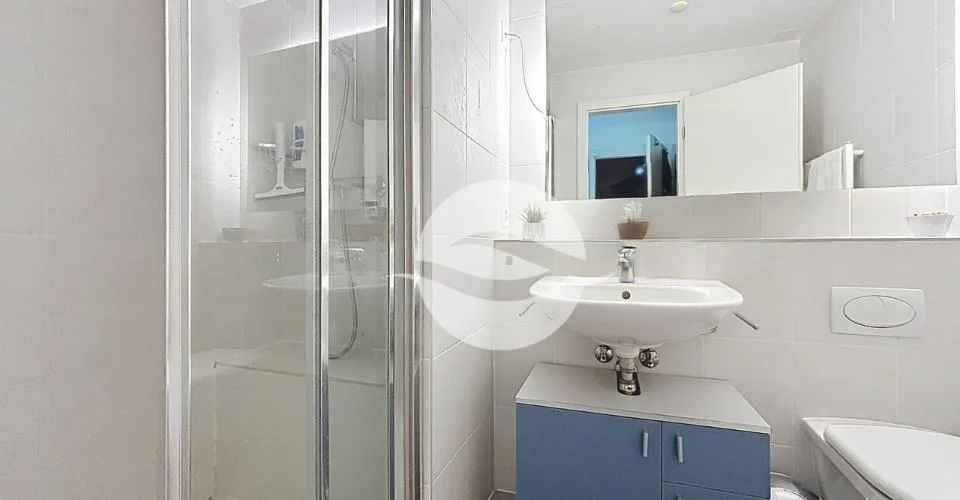 6 Zimmer Reihenfamilienhaus in La Croix-de-Rozon – Foto 8 von 13