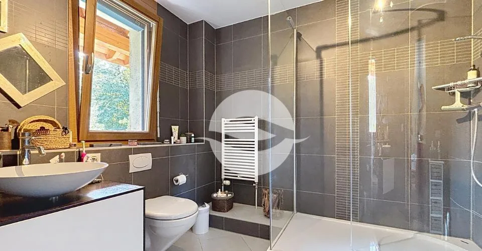 6 Zimmer Reihenfamilienhaus in La Croix-de-Rozon – Foto 6 von 13