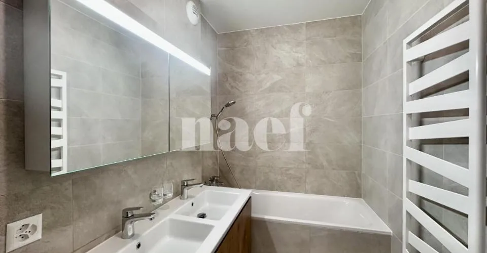 Bel appartement avec grand balcon - au coeur de Satigny – Foto 8 von 13