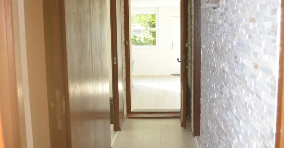 Bel appartement de 4 pièces à la campagne, avec terrasse et coin jardin – photo 10 sur 17