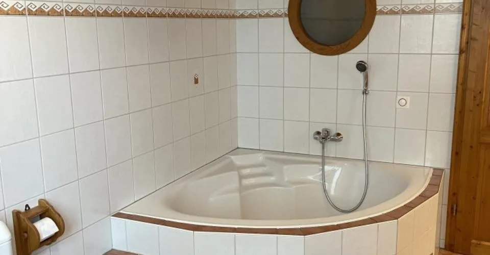 01627 - Appartement 5 pièces - Est 6 - La Chaux-de-Fonds – photo 4 sur 6