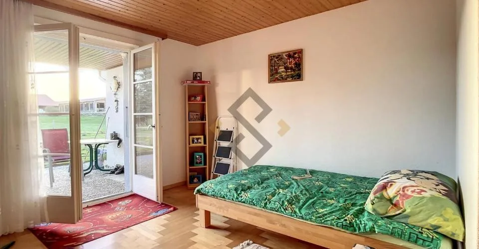 4.5 Zimmer Einfamilienhaus in Le Mouret – Foto 6 von 9
