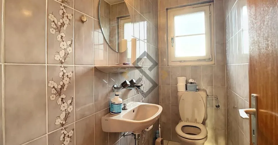 4.5 Zimmer Einfamilienhaus in Le Mouret – Foto 7 von 9