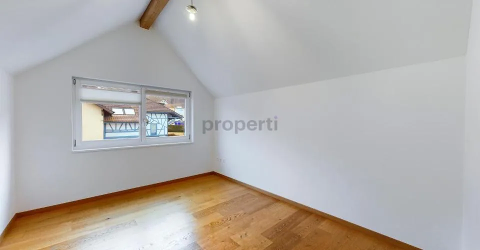 Haus-im-Haus-Gefühl mit 2 Badezimmern und Supermarkt vor der Tür – Foto 5 von 23