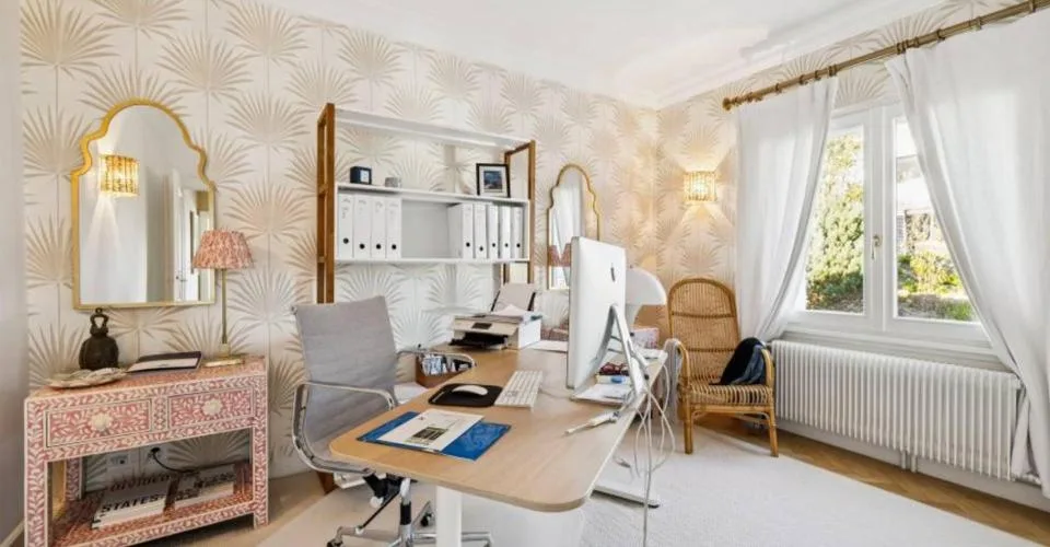 Atemberaubende Aussicht von diesem individuellen Haus – Foto 13 von 13