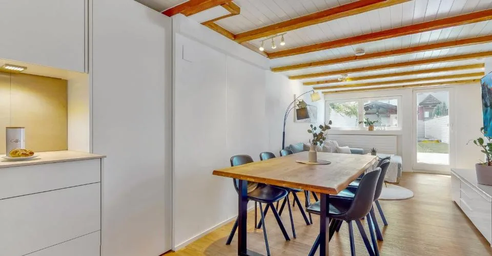 Réservé - Charmante maison mitoyenne de 5,5 pièces à Niederuzwil – Votre nouveau bonheur familial ! – photo 5 of 13