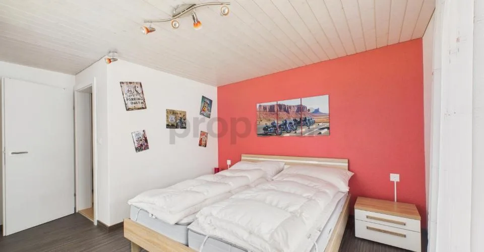 Sonniges Refugium mit ausgebautem Dachstock, Eigenem Waldanteil & Skilift in Gehdistanz! – photo 19 sur 26