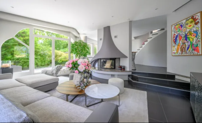 Splendide villa d'architecte – Foto 3 von 12
