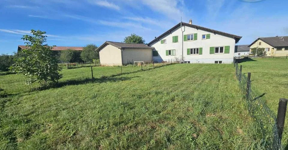 Maison avec un grand terrain située en pleine nature – foto 3 di 13