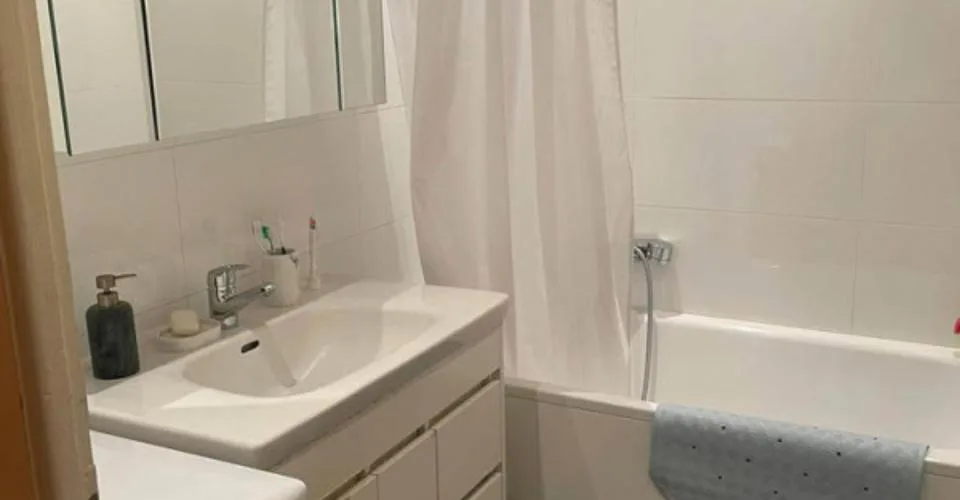 BEL APPARTEMENT 5 PIÈCES AU COEUR DE GENÈVE – Foto 7 von 9