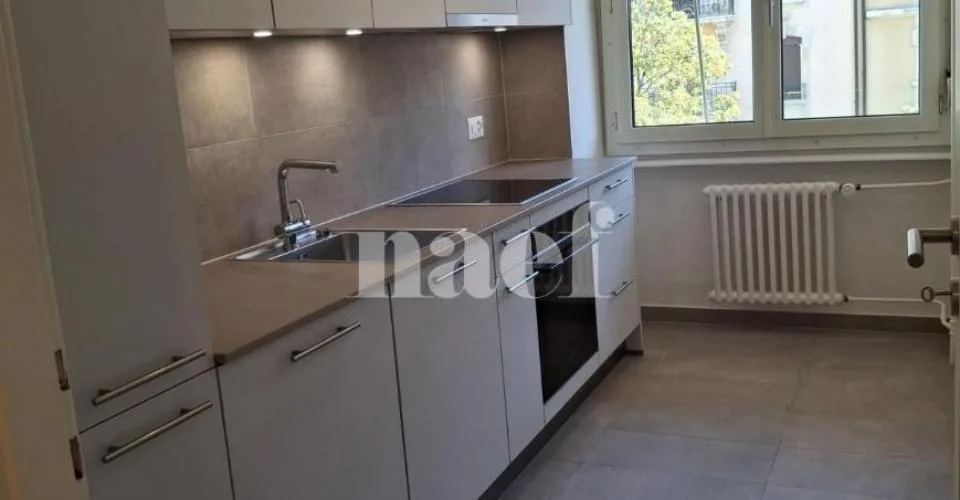 Logement de 2 pièces proche du Parc de Geisendorf – Foto 2 von 7