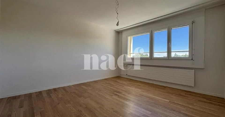 RENOVE - Sublime appartement de 2.5 pièces avec balcon – photo 4 of 5