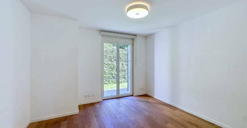 Ampio appartamento di 5,5 locali con terrazza e grande giardino – foto 23 di 26