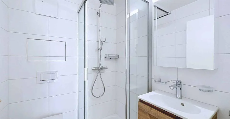 Ampio appartamento di 5,5 locali con terrazza e grande giardino – foto 24 di 26