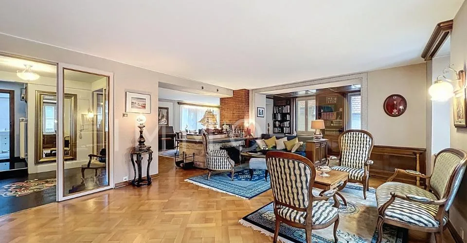 Opportunité unique au coeur de Romont lmmeuble mixte à vendre – Foto 4 von 13