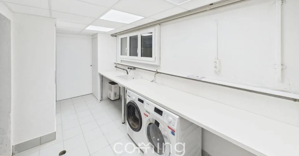 Modernisiertes 7.5-Zimmer-Einfamilienhaus mit Weitblick in Lohn-Ammannsegg – Foto 9 von 13