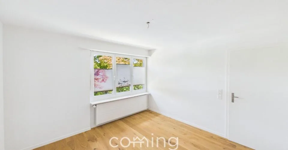 Modernisiertes 7.5-Zimmer-Einfamilienhaus mit Weitblick in Lohn-Ammannsegg – Foto 8 von 13