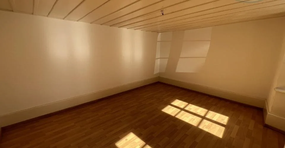 5.5 Zimmer Reihenfamilienhaus in St-Ursanne – Foto 2 von 10