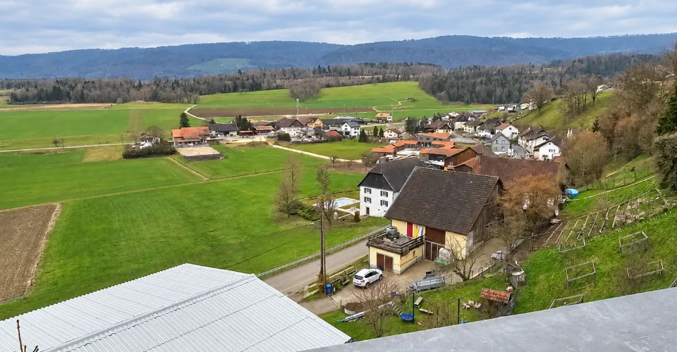 3.5-room loft for rent in Courtedoux – photo 12 of 12
