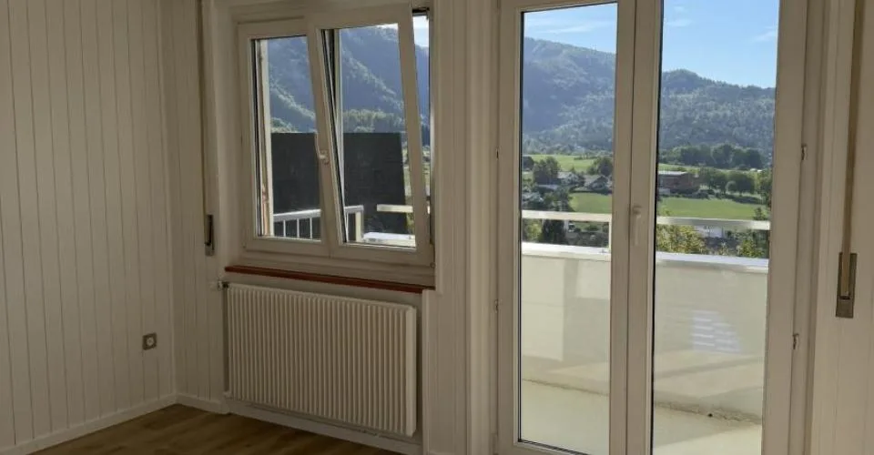 Moutier - appartement 3.5 pces entièrement rénové à louer – Foto 4 von 7