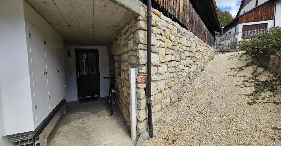 Zu vermieten in Soyhières 3,5-Zimmer-Wohnung mit Terrasse – Foto 10 von 13