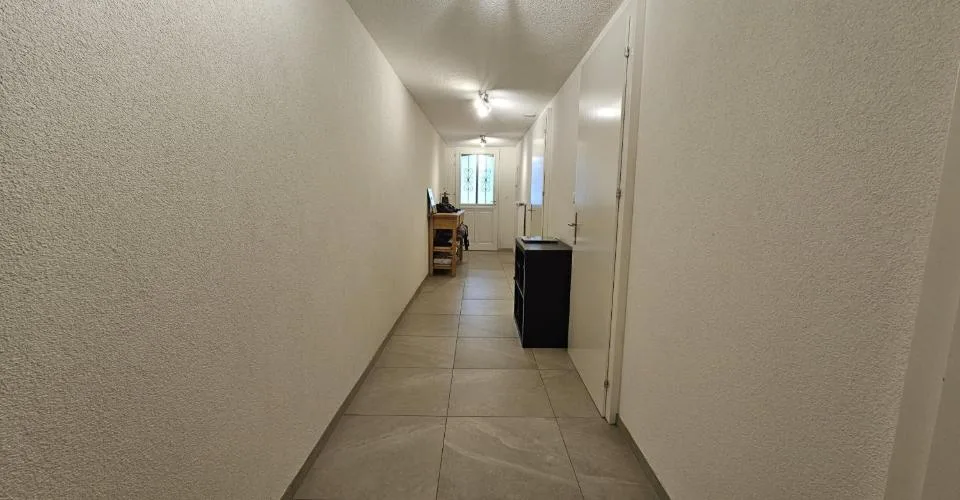 Zu vermieten in Soyhières 3,5-Zimmer-Wohnung mit Terrasse – Foto 5 von 13