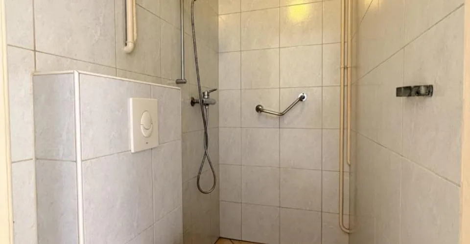 Appartement de 1,5 pièces au rez de chaussée à louer à Porrentruy – photo 2 sur 5