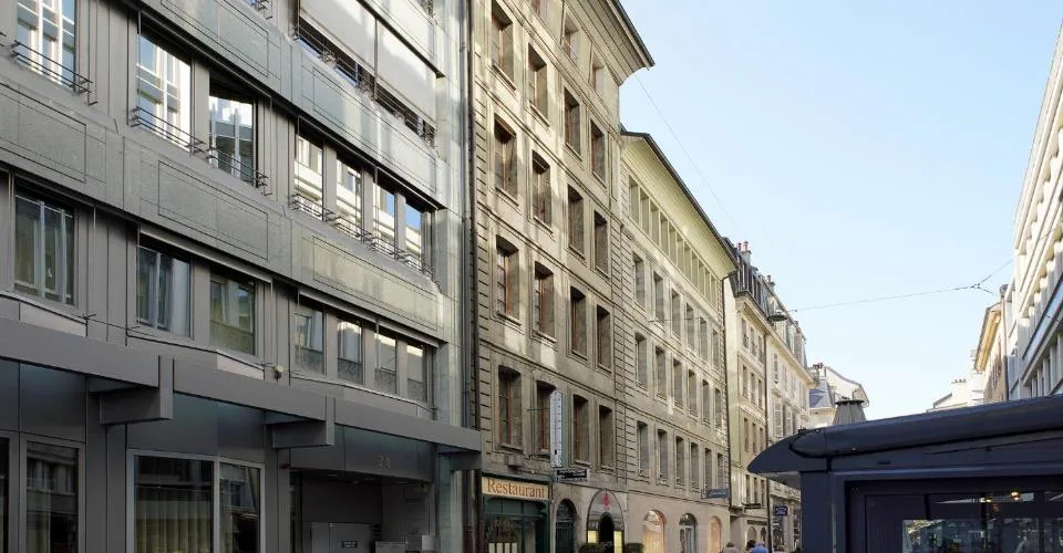 GENEVE - Neuve-du-Molard 22 - 35m2 – Foto 2 von 4