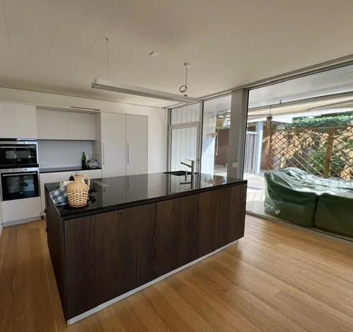Belle et très spacieuse villa d'architecte, 12 pces, 2800 m2 terrain intimiste, – Foto 10 von 13