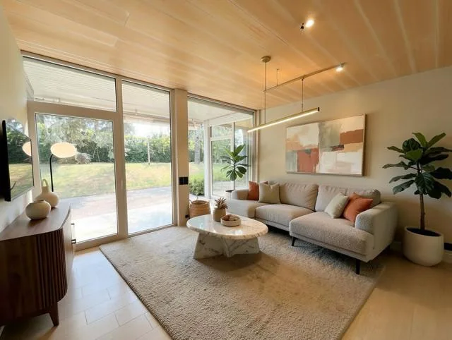 Belle et très spacieuse villa d'architecte, 12 pces, 2800 m2 terrain intimiste, – Foto 4 von 13