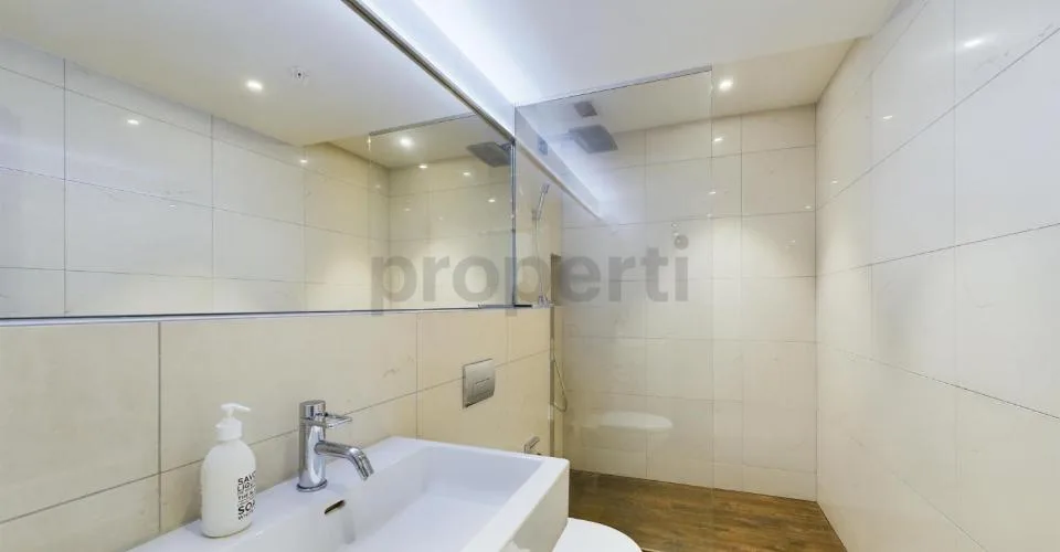 Traumhafte Loggia mit Sunset-Garantie, Poggenpohl-Luxusküche, Spa-Nasszellen & Sheraton-Hotelservice! – photo 16 sur 18