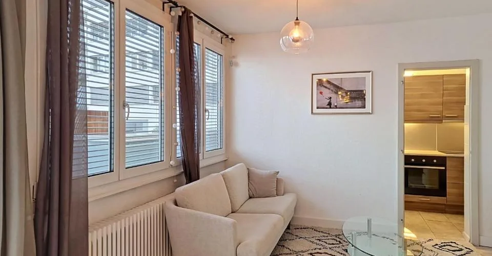 RARE ! APPARTEMENT A VENDRE AU COEUR DE GENEVE – foto 3 di 5