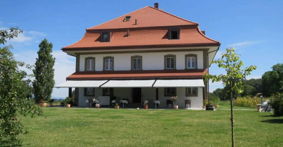 MAISON DE MAÎTRE DU XIX SIÈCLE à Misery-Courtion – photo 2 of 4