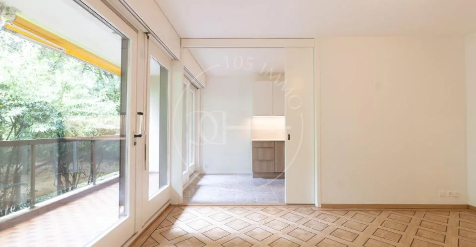Exklusiv: Renovierte Wohnung in privilegierter Umgebung – Foto 6 von 11