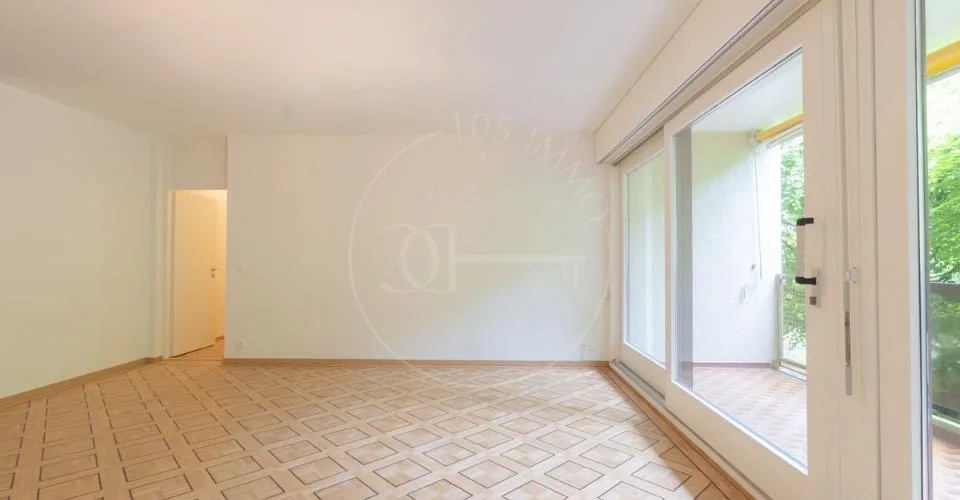 Exklusiv: Renovierte Wohnung in privilegierter Umgebung – Foto 7 von 11