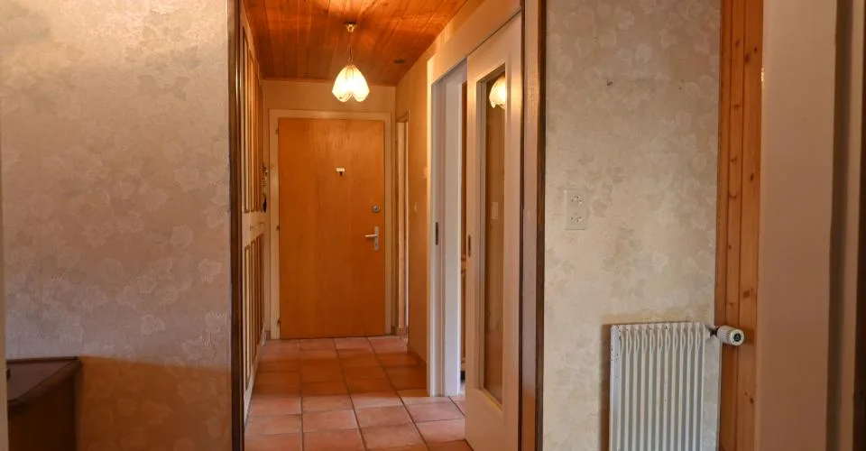 Appartement de 3 pièces d’environ 71 m2 ,vendu non meublé, avec deux balcons totalisant environ 15 m2 – photo 15 of 19