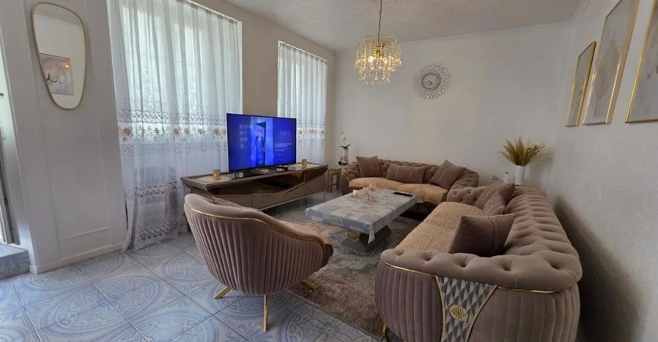 Maison jumelée avec deux logements et une terrasse – foto 5 di 13