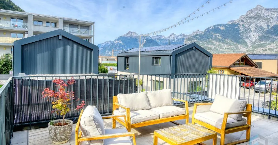 Villa indipendente esclusiva di 5 ½ locali con giardino ad Aproz – foto 12 di 13