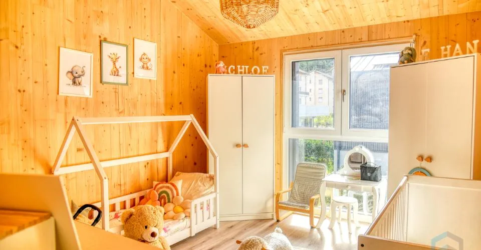 Villa indipendente esclusiva di 5 ½ locali con giardino ad Aproz – foto 9 di 13