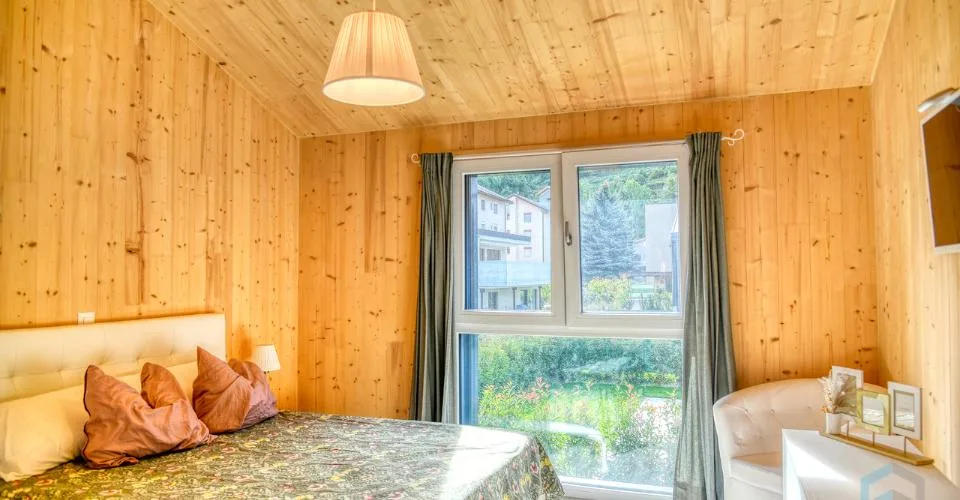 Villa indipendente esclusiva di 5 ½ locali con giardino ad Aproz – foto 7 di 13