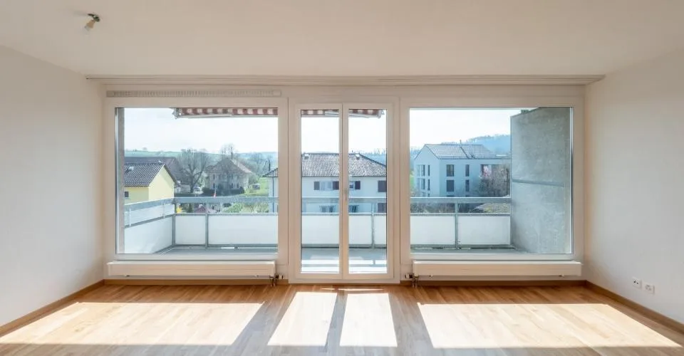 Logement de 3.5 pièces au 1er étage avec balcon – Foto 4 von 7